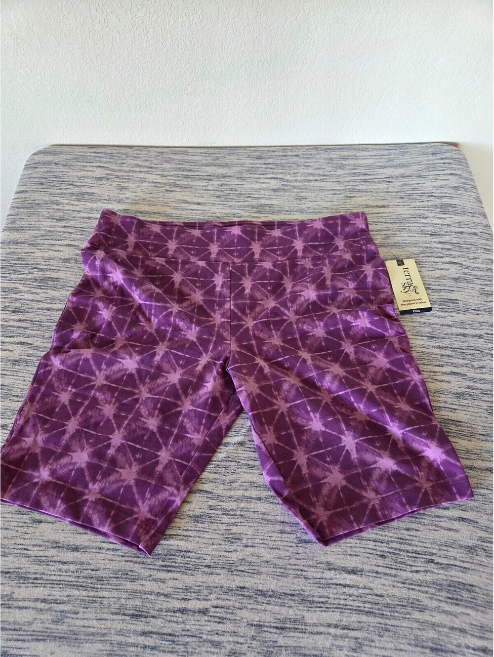 Terra & Sky Plus Size Purple Tie-Dye Activewear Shorts Size 1X